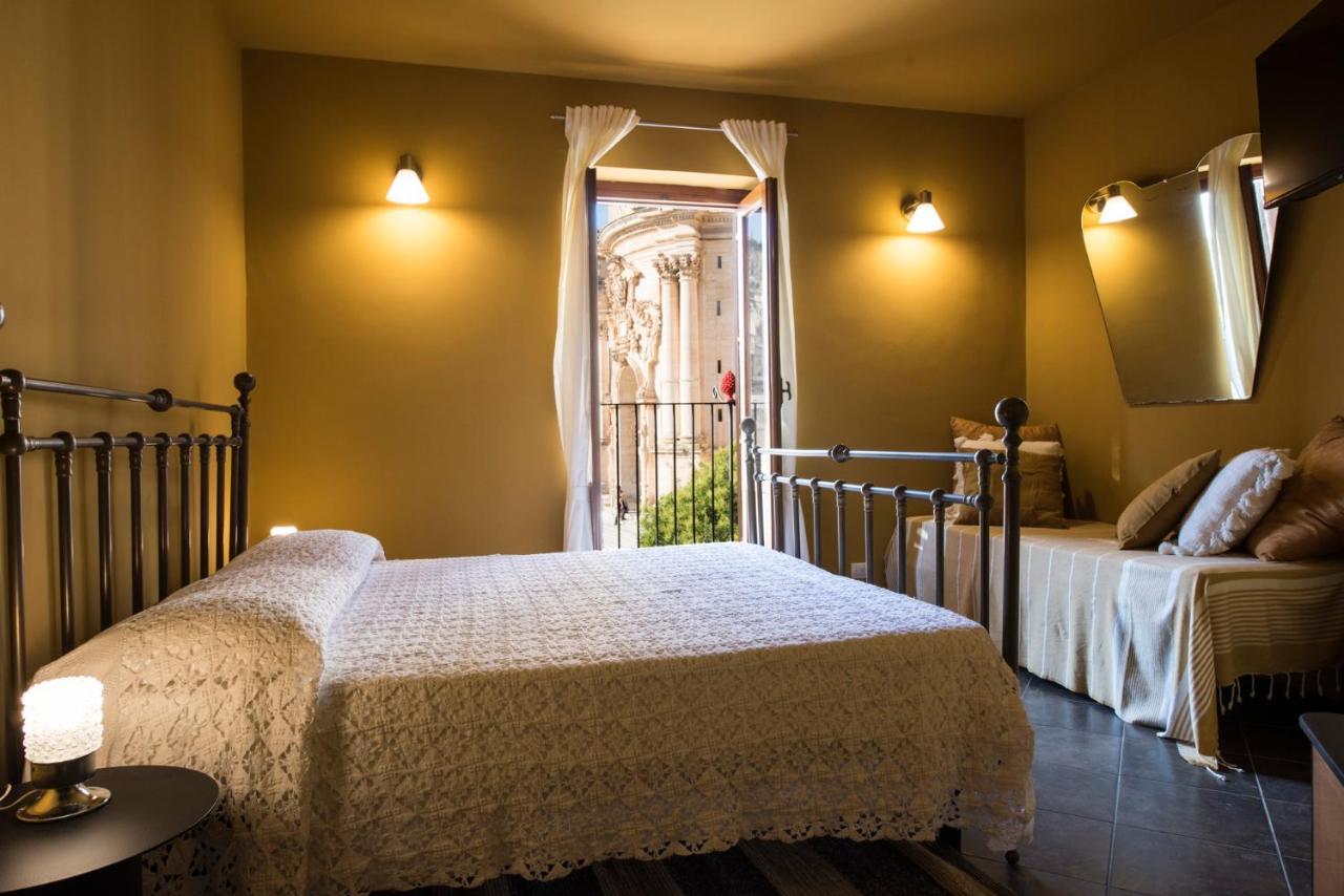 Le Stanze Del Cioccolato Bed and Breakfast Modica Buitenkant foto