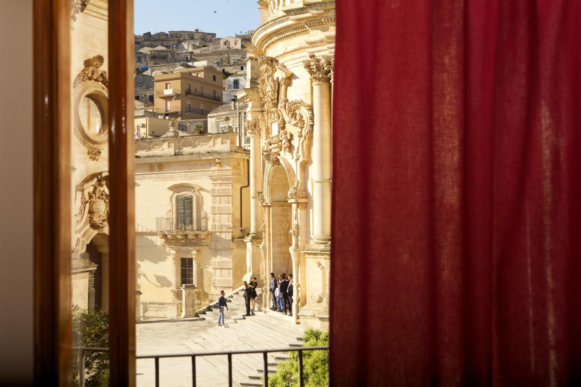 Le Stanze Del Cioccolato Bed and Breakfast Modica Buitenkant foto